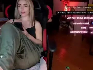 Chaturbate Best live sex cam show of kimilee22