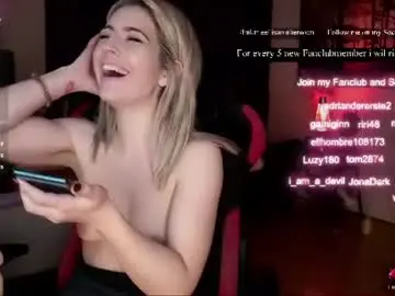 Chaturbate Live Porn of kimilee22