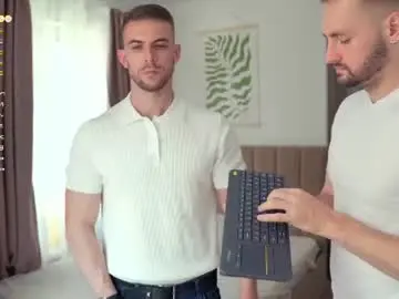 Chaturbate Sex Chat of muscularfriend
