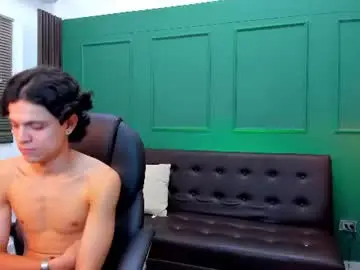 Chaturbate Best live sex cam show of party_guyssex