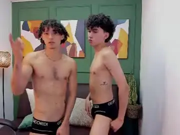 Chaturbate Free Porn Cam of party_guyssex