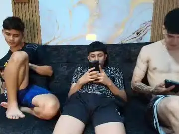 Chaturbate Live Sex of sexys_boys18