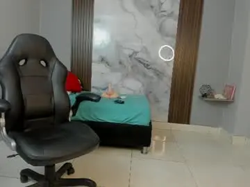 Chaturbate Sex Cam of zafina_95