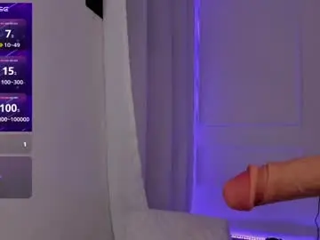 Chaturbate Nude Webcam of isaac_miler