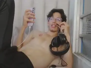 Chaturbate Nude Webcam of manu_vera8