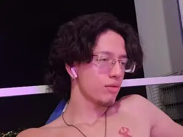Chaturbate Best live sex cam show of manu_vera8