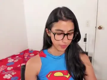 Chaturbate Adult Video Chat of mazikeen_18