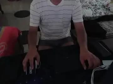 Chaturbate Live Porn of emmieandrew