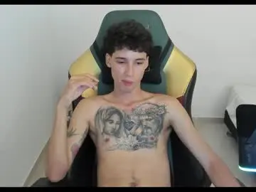 Chaturbate Nude Webcam of gendo_05