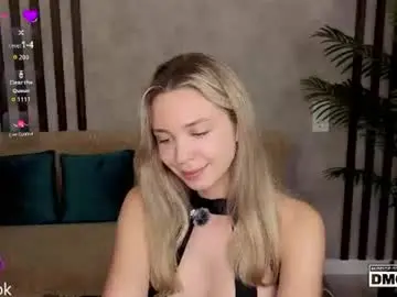 Chaturbate Free Porn Cam of holl1would