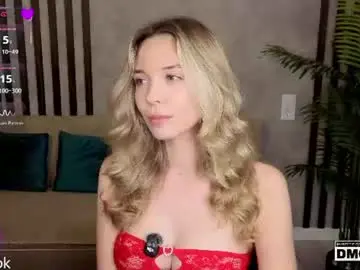 Chaturbate Live Sex of holl1would