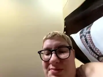 Chaturbate Free Live Porn of midnightmochi2