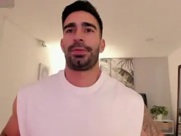 Chaturbate Live Sex Cam of tbastian