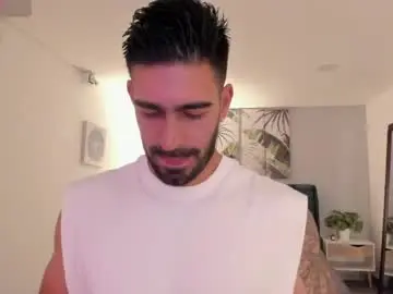 Chaturbate Watch Live Sex Cams of tbastian