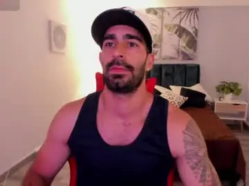 Chaturbate Sex Cam of tbastian