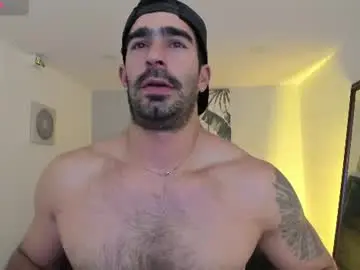 Chaturbate Best live sex cam show of tbastian
