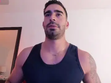 Chaturbate Adult Webcams of tbastian