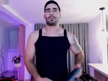 Chaturbate Watch Live Sex Cams of tbastian