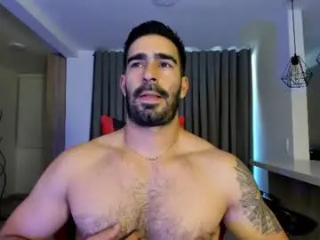 Chaturbate Best live sex cam show of tbastian