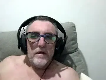 Chaturbate Watch Live Sex Cams of aussie_ozzie