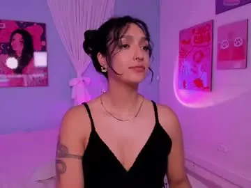 Chaturbate Live Sex Cam of cleo_foxx