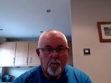 Chaturbate Live Sex Cam of touchwood25