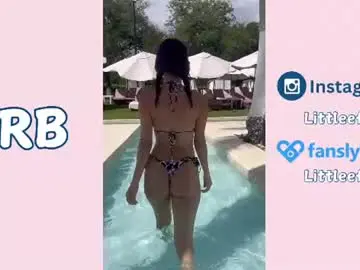 Chaturbate Live Sex Cam of little_effy18_