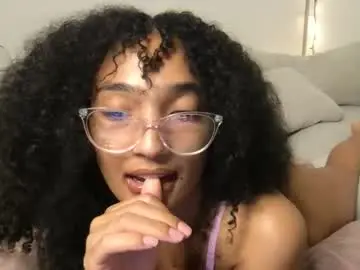 Chaturbate Sex Chat of rosalinatoosexy