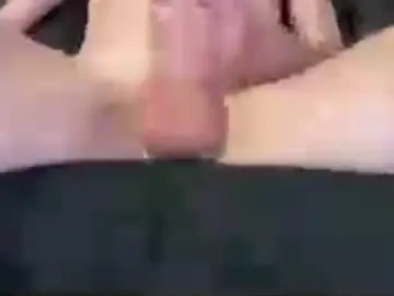 Chaturbate Live Sex Cam of cwaddle