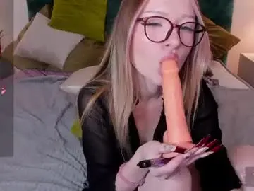 Chaturbate Live Sex of elliup