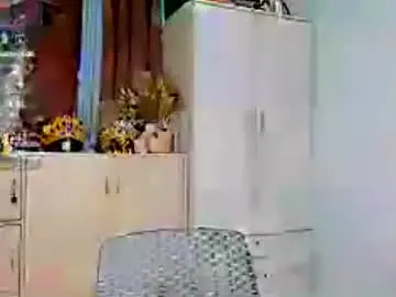 Chaturbate Watch Live Sex Cams of holly_preciousxx