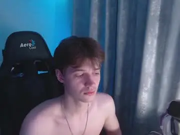 Chaturbate Best live sex cam show of axel_0ne