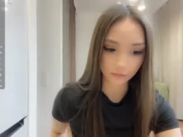 Chaturbate Live Sex Cam of clementinecampion
