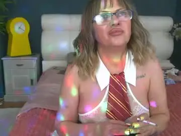 Chaturbate Adult Webcams of cougarmilf_
