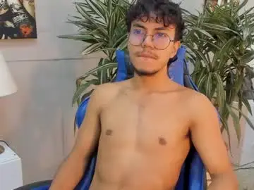 Chaturbate Adult Webcams of kai_storn