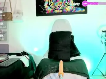 Chaturbate Best live sex cam show of la_ratona_1