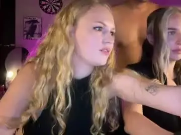 Chaturbate Adult Video Chat of melissa_kissaa