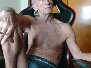 Chaturbate Live Sex Cam of mjmadurengue