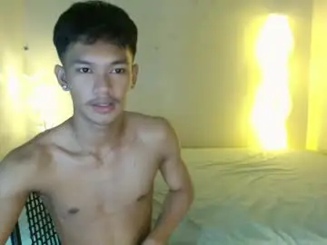 Chaturbate Nude Webcam of naughty_cy