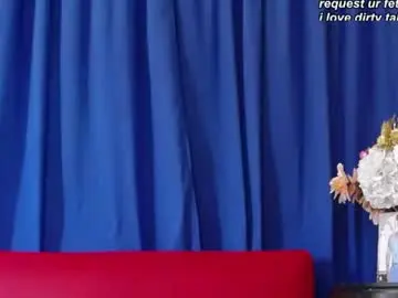 Chaturbate Live Sex Cam of redroomxx