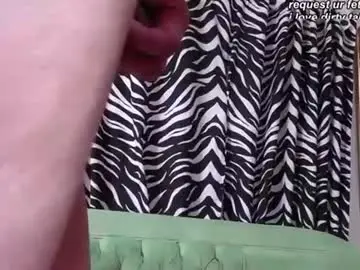 Chaturbate Watch Live Sex Cams of redroomxx