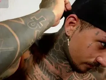 Chaturbate Best live sex cam show of twonaugthy77