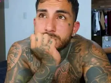 Chaturbate Best live sex cam show of twonaugthy77