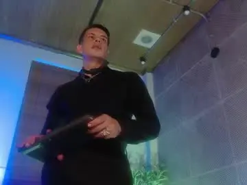 Chaturbate Live Sex Cam of dustin_sonne