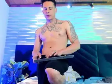 Chaturbate Free Porn Cam of dustin_sonne