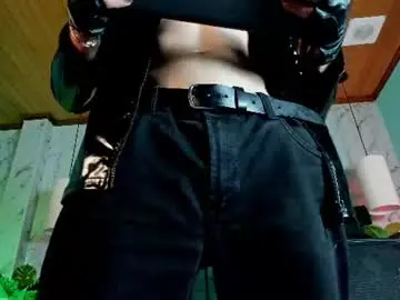Chaturbate Free Porn Cam of dustin_sonne
