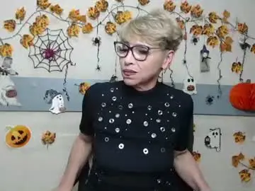 Chaturbate Best live sex cam show of ellabonito