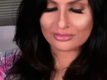 Chaturbate Free Live Porn of kxaxmichelle