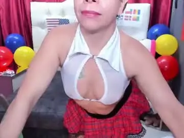 Chaturbate Live Porn of sofia_delrio
