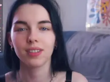 Chaturbate Best live sex cam show of bernettaloukanis